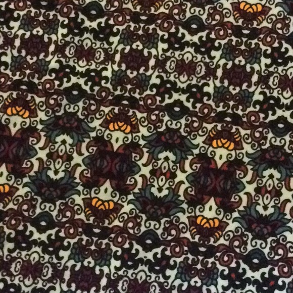 Lularoe Irma top size XXS - Picture 9 of 9